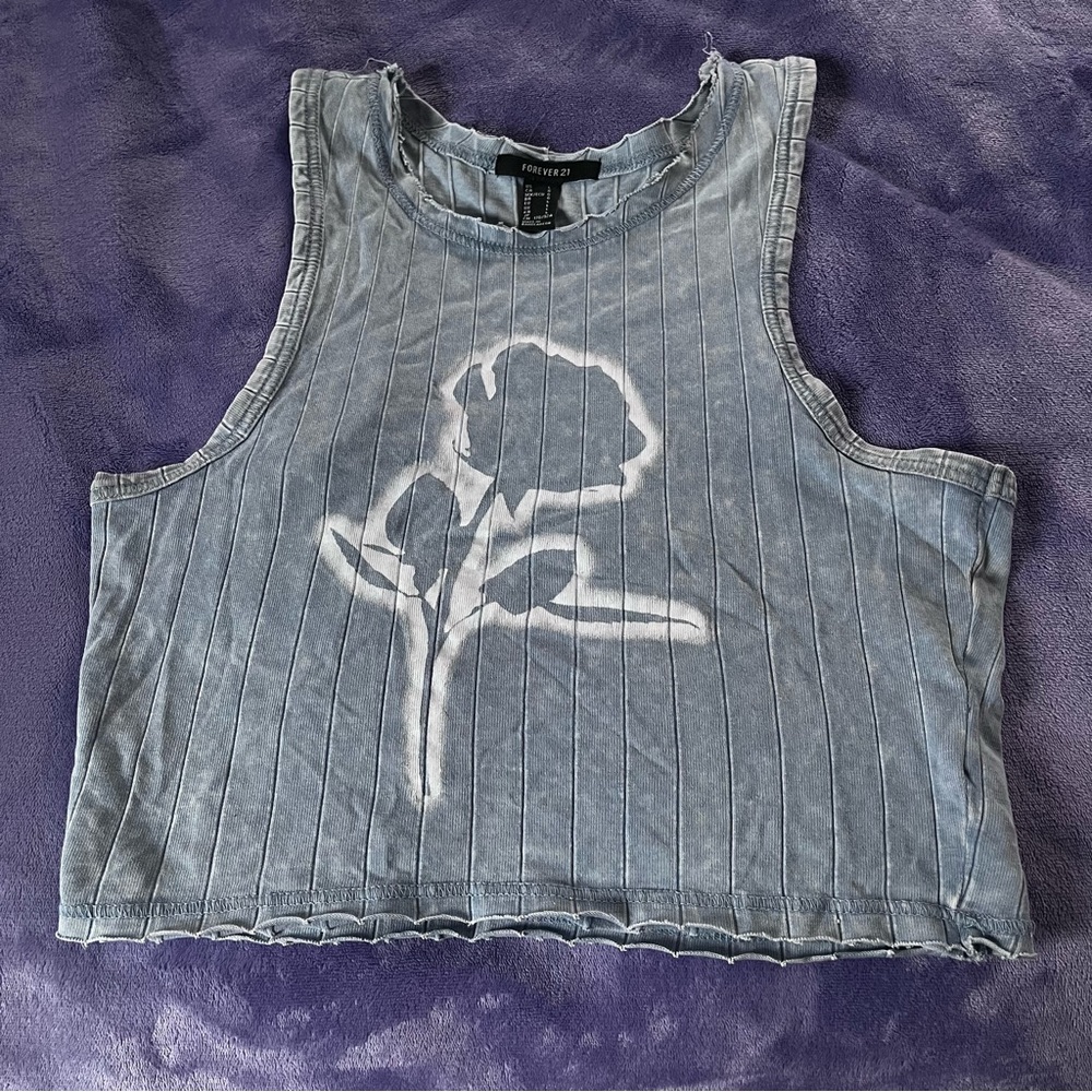 Acid washed tank top with rose design